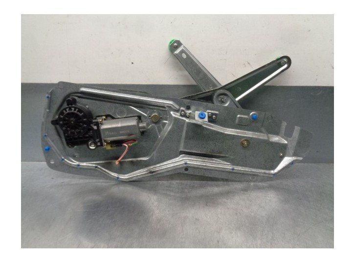 Recambio de elevalunas trasero derecho para volvo s70 berlina 2.5 cat referencia OEM IAM 9152726 2 PINES 4 PUERTAS