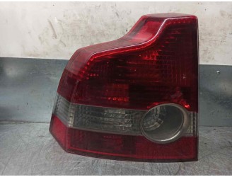 Recambio de piloto trasero izquierdo para volvo s40 berlina 2.0 diesel cat referencia OEM IAM 30698912  4 PUERTAS