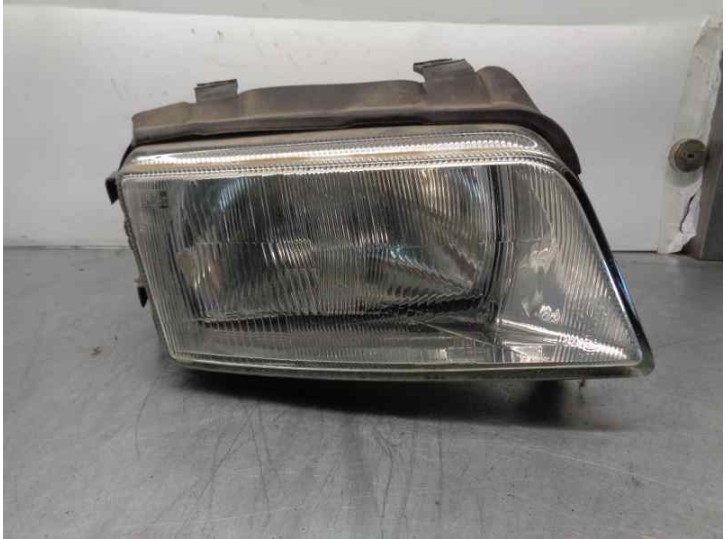 Recambio de faro derecho para audi a4 berlina (b5) 1.8 20v referencia OEM IAM 8D0941004A 67723141 VALEO