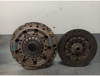 Recambio de kit embrague para volvo s70 berlina 2.5 cat referencia OEM IAM 9445746B  LUK