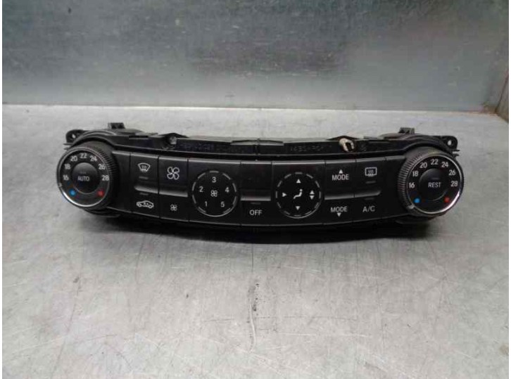 Recambio de mando climatizador para mercedes-benz clase e (w211) berlina 3.0 cdi cat referencia OEM IAM 2118301090 