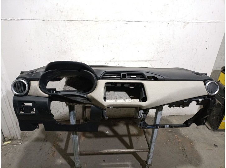 Recambio de salpicadero para nissan micra v (k14) 0.9 ig-t referencia OEM IAM 682005FA3A 682005FA3A 