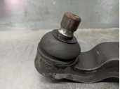 Replacement front right lower suspension arm for Kia Carnival II 2.9 CRDi LX OEM IAM reference 0K55234300C 