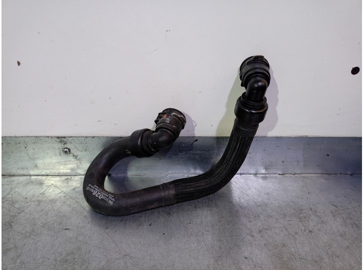 Recambio de tubo para citroën berlingo referencia OEM IAM 9830802680 