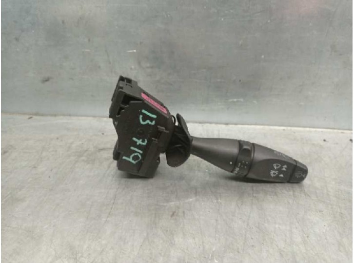 Replacement wiper stalk part for ford fiesta (cbk) 1.4 tdci cat OEM IAM reference 1S7T17A553DD 