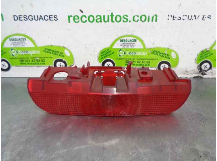 Recambio de luz central de freno para mazda 2 berlina (dy) 1.4 diesel cat referencia OEM IAM 