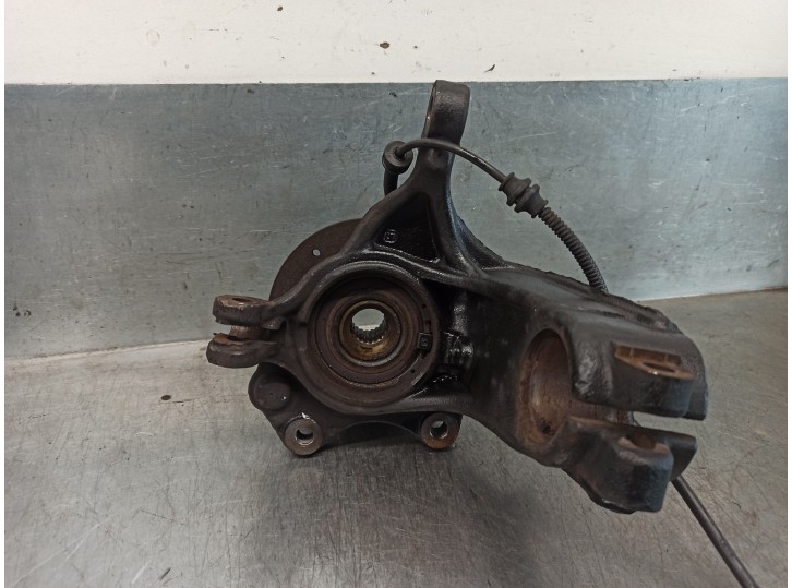 Recambio de mangueta delantera izquierda para citroën c3 ii 1.2 12v referencia OEM IAM 364691  