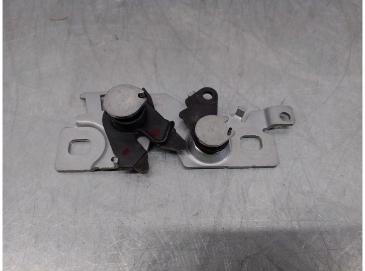 Replacement hood latch for Citroën Berlingo OEM IAM reference 9808870280 