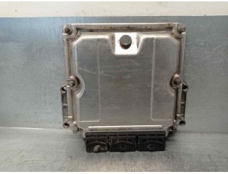 Recambio de centralita motor uce para nissan primastar (x83) 2.5 dci diesel cat referencia OEM IAM 8200091517 0281011356 BOSCH