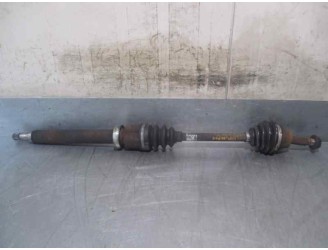 Recambio de transmision delantera derecha para mazda 2 berlina (dy) 1.4 diesel cat referencia OEM IAM Y40225600 