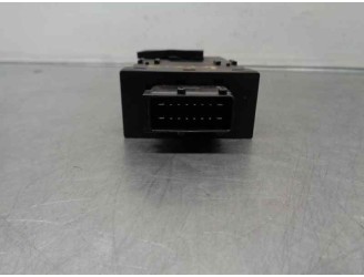 Recambio de interruptor para peugeot 1007 sport referencia OEM IAM 96573404XT 