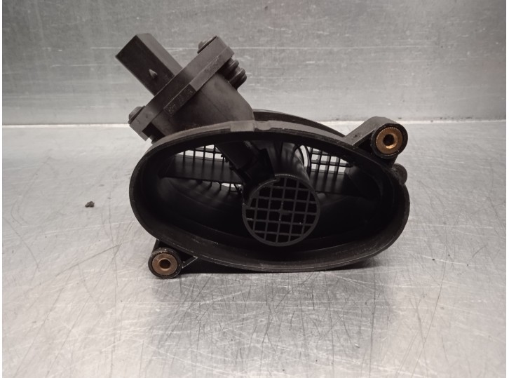 Recambio de caudalimetro para bmw serie 3 compact (e46) referencia OEM IAM 77870760 0928400468 BOSCH