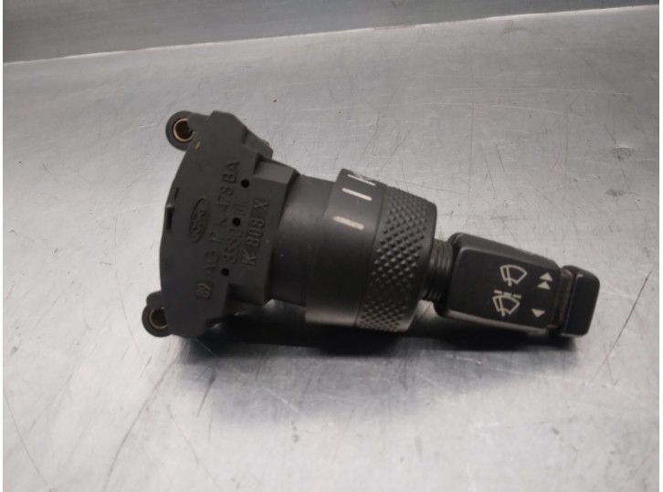 Recambio de mando limpia para ford orion 1.6 referencia OEM IAM 89AG17K478BA 