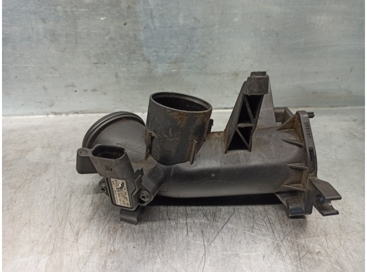 Recambio de tubo para volkswagen golf v variant (1k5) 1.4 16v tsi referencia OEM IAM 03C145861D 