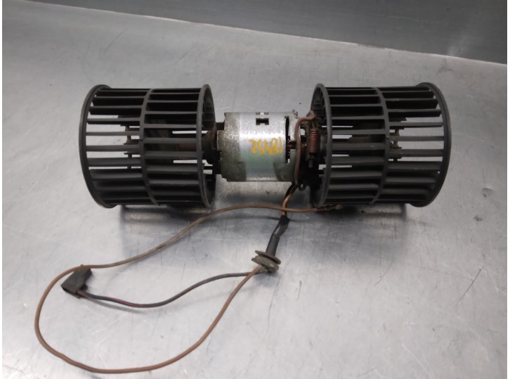 Recambio de motor calefaccion para ford orion 1.6 referencia OEM IAM 1630211 