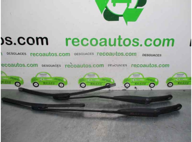 Replacement right front wiper arm for Fiat Idea (135) 1.9 JTD CAT OEM IAM reference 