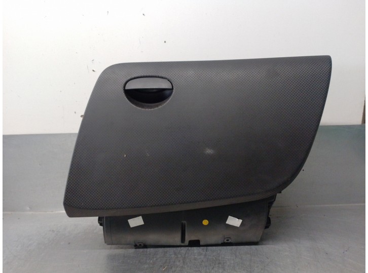Recambio de guantera para seat toledo (5p2) 2.0 tdi referencia OEM IAM 5P1857103 