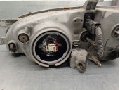 Replacement right headlight for kia carnival 2.9 turbodiesel cat OEM IAM reference 0K55A51030E 5 DOORS
