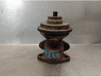 Recambio de valvula egr para kia carnival 2.9 turbodiesel cat referencia OEM IAM K55120300A K55120300A 