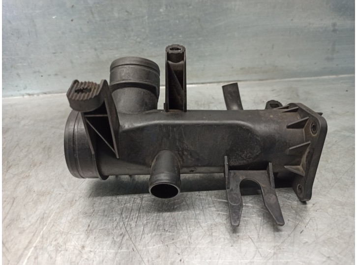 Recambio de tubo para volkswagen golf v variant (1k5) 1.4 16v tsi referencia OEM IAM 03C129617E 