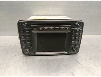 Recambio de sistema navegacion gps para mercedes-benz clase c (w203) berlina 2.7 cdi 20v cat referencia OEM IAM A2038209689 A203
