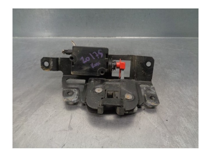 Recambio de cerradura maletero / porton para bmw x3 (e83) 2.0 turbodiesel cat referencia OEM IAM 51247201561 4 PINES 