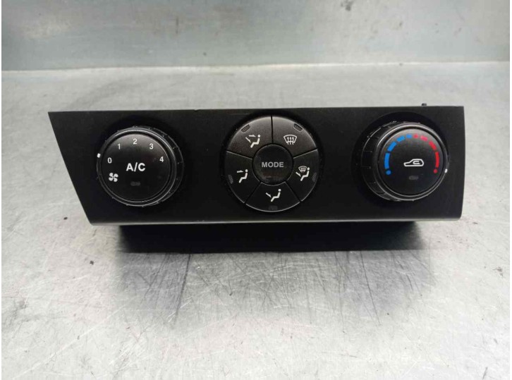 Replacement heater / air conditioning control for SsangYong Kyron 2.0 OEM IAM reference 6870009031 