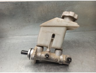 Recambio de bomba freno para hyundai accent (mc) 1.6 16v cat referencia OEM IAM 585001G100  