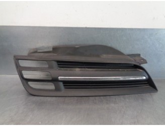 Recambio de rejilla delantera para nissan micra (k12e) 1.4 cat referencia OEM IAM 62320AX600 