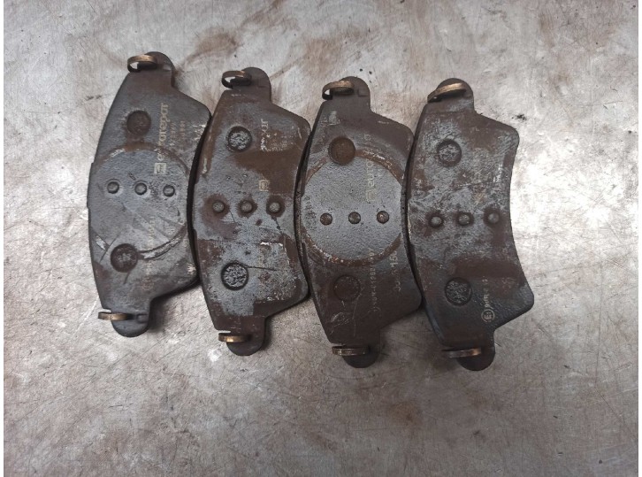 Recambio de pastillas de freno para peugeot 206 berlina 1.6 16v cat referencia OEM IAM   EUROREPAR
