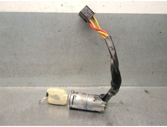 Recambio de conmutador de arranque para renault clio ii fase i (b/cbo) 1.2 referencia OEM IAM 7701471098 7701471098 