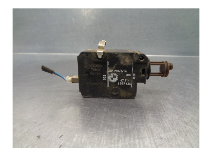 Recambio de motor tapa deposito combustible para bmw x3 (e83) 2.0 turbodiesel cat referencia OEM IAM 67116987634 