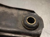 Recambio de brazo suspension superior delantero izquierdo para renault fuego 2.0 referencia OEM IAM 829J710  