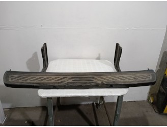 Recambio de estribo para hyundai h350 furgoneta 2.5 crdi referencia OEM IAM 8665059100CA 8665059100CA 