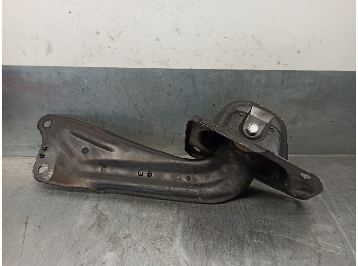 Recambio de brazo suspension superior trasero derecho para skoda karoq (nu) 2.0 tdi referencia OEM IAM 5Q0505226C  