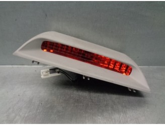 Recambio de luz central de freno para hyundai accent (mc) 1.6 16v cat referencia OEM IAM 927501E000  