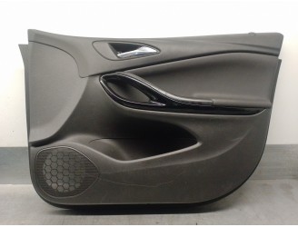 Replacement front right door trim panel for Opel Astra K Saloon 5-door 1.6 CDTi DPF OEM IAM reference 888403685 2513835 