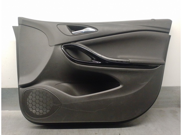 Recambio de guarnecido puerta delantera derecha para opel astra k lim. 5türig 1.6 cdti dpf referencia OEM IAM 888403685 2513835 