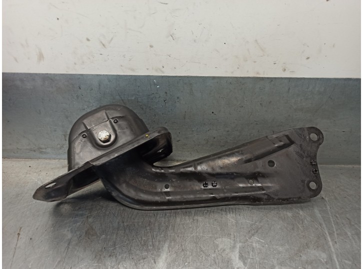 Recambio de brazo suspension superior trasero izquierdo para skoda karoq (nu) 2.0 tdi referencia OEM IAM 5Q0505225C  