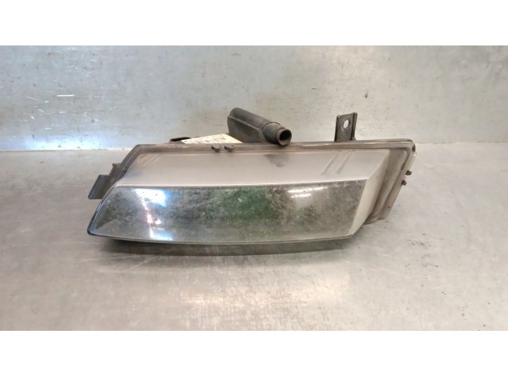 Recambio de faro antiniebla izquierdo para bmw 1 (e87) 118 d referencia OEM IAM 7181287 63177181287 