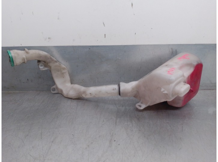 Recambio de deposito limpia para peugeot 207 confort referencia OEM IAM 9648337580 9648337580 