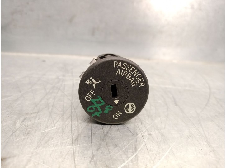 Recambio de interruptor para bmw 5 (g30, f90) 520 d referencia OEM IAM 9326501 61319483731 