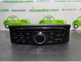 Replacement audio system / CD radio for Citroën C-Elysée Exclusive OEM IAM reference 98134281ZD 