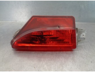 Recambio de faro antiniebla trasero izquierdo para fiat bravo (198) 1.9 8v jtd cat referencia OEM IAM 51775349 