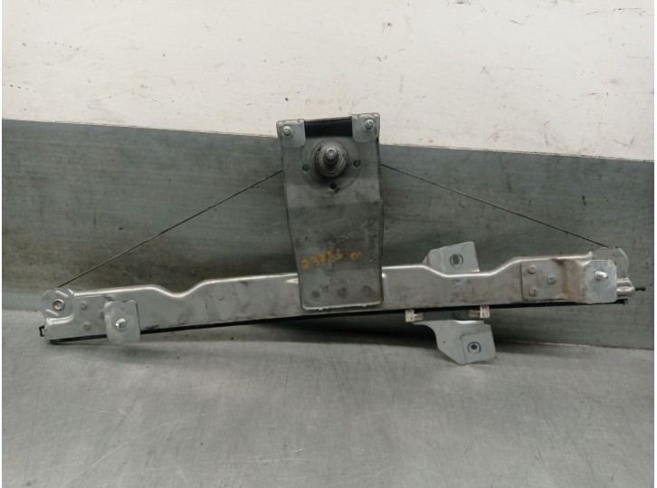 Recambio de elevalunas delantero izquierdo para dacia sandero 1.5 dci diesel fap cat referencia OEM IAM 8200733826E 8200733825 