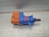 Replacement switch for Land Rover Discovery 2.7 TD V6 CAT OEM IAM reference FAE24796 