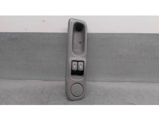 Recambio de mando elevalunas delantero izquierdo para renault twingo (co6) 1.2 referencia OEM IAM 7700832376 