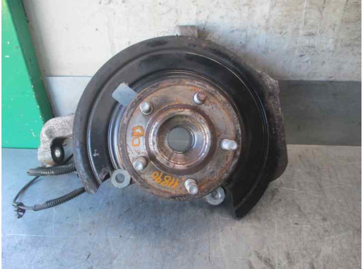 Recambio de mangueta delantera derecha para dodge nitro 2.8 crd referencia OEM IAM 52125010AD 