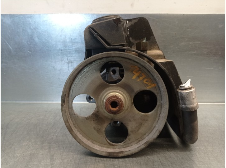 Recambio de bomba servodireccion para peugeot 206 berlina 1.4 referencia OEM IAM 9636868880 26079836QN 