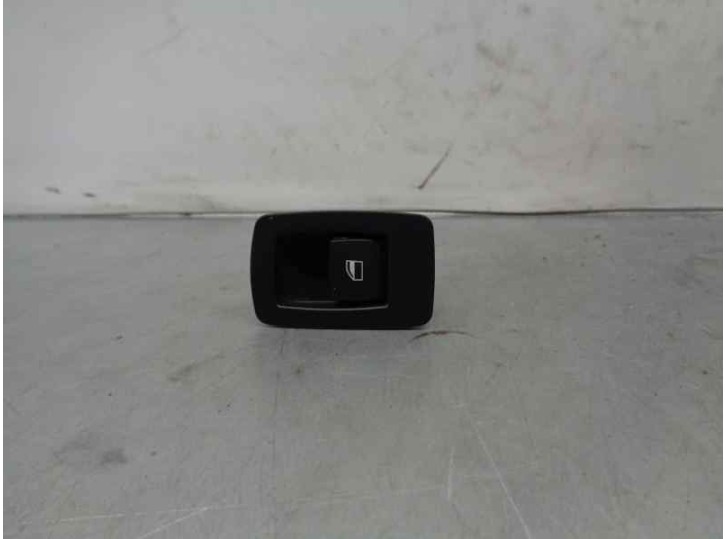 Recambio de mando elevalunas trasero izquierdo para bmw serie 3 berlina (e90) 320d referencia OEM IAM 61316945874 
